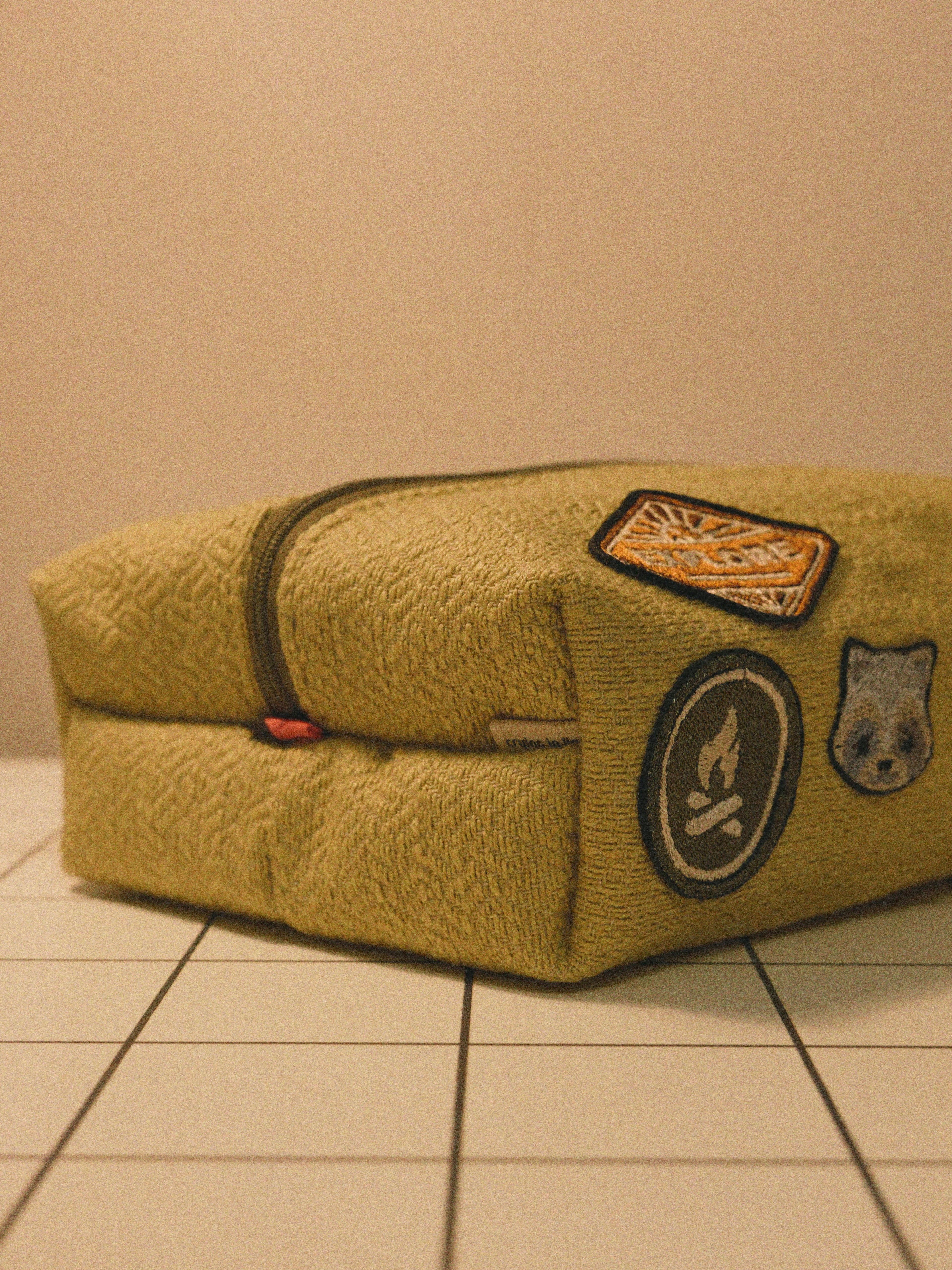 Cabin Fever | Green Pouch