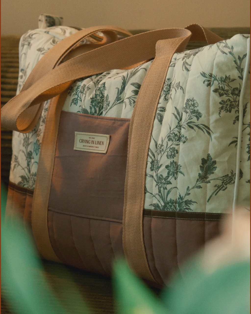 A Toile Bag for a French Exit