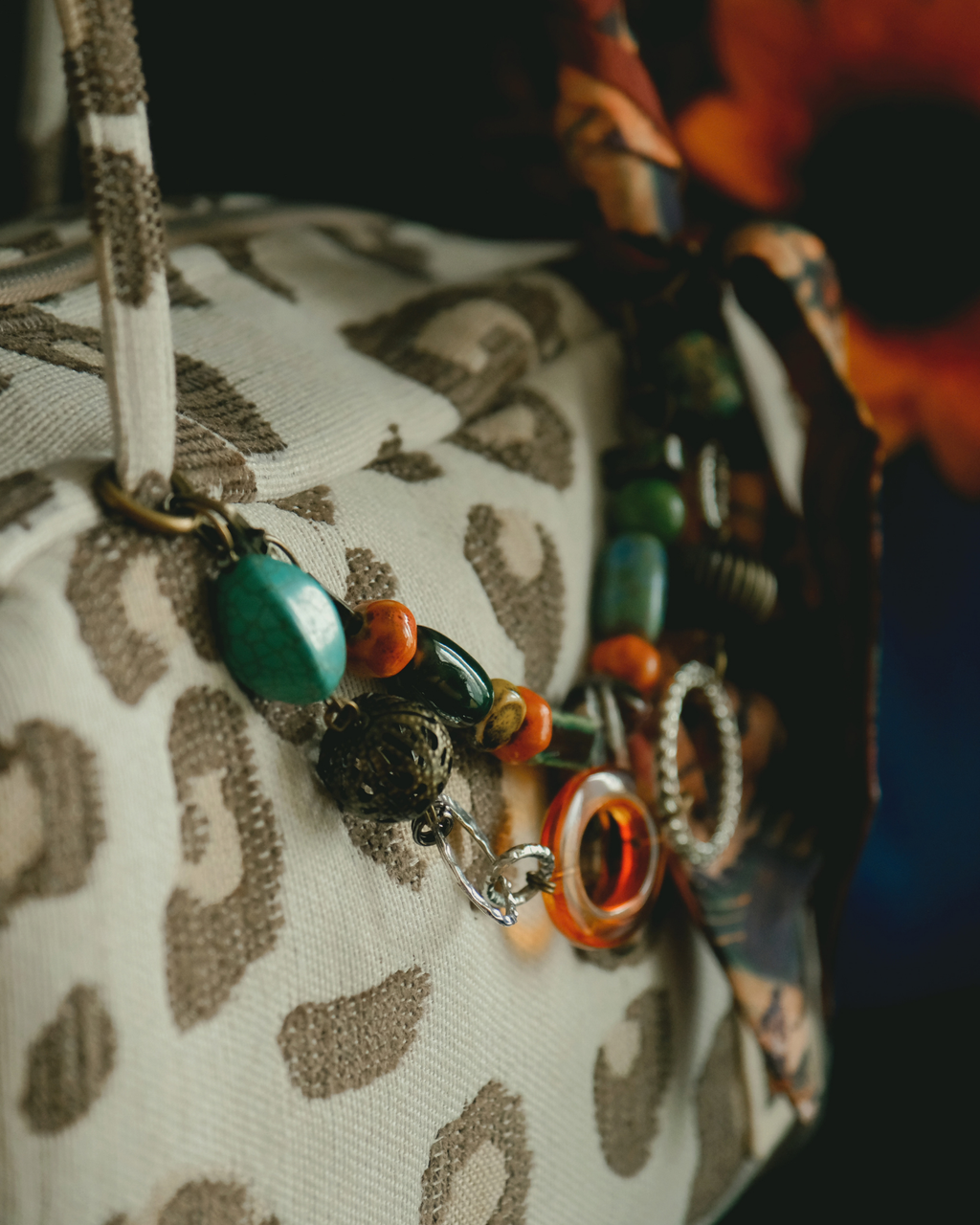 The Gallery Heist | Large Bowler Bag