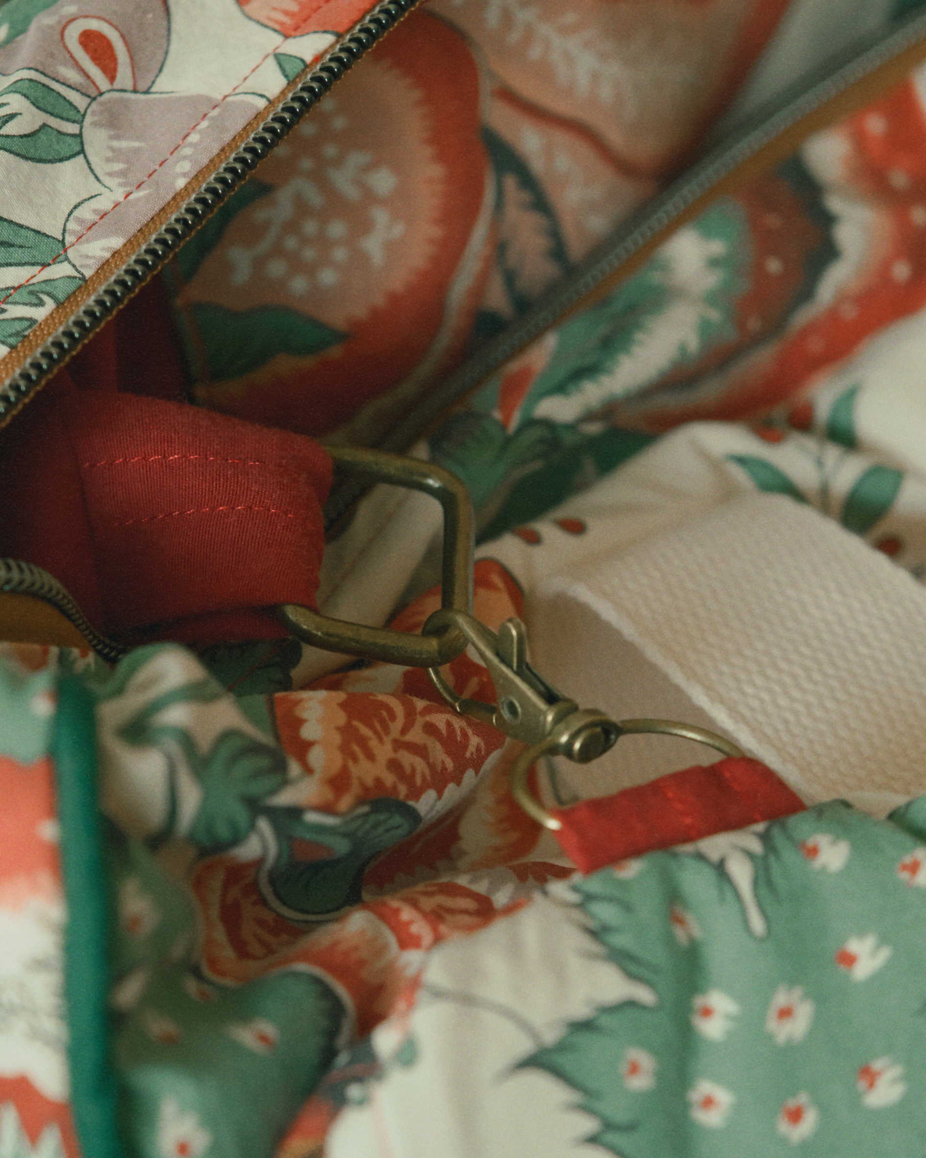 Crying In Linen Bag: Secret Garden