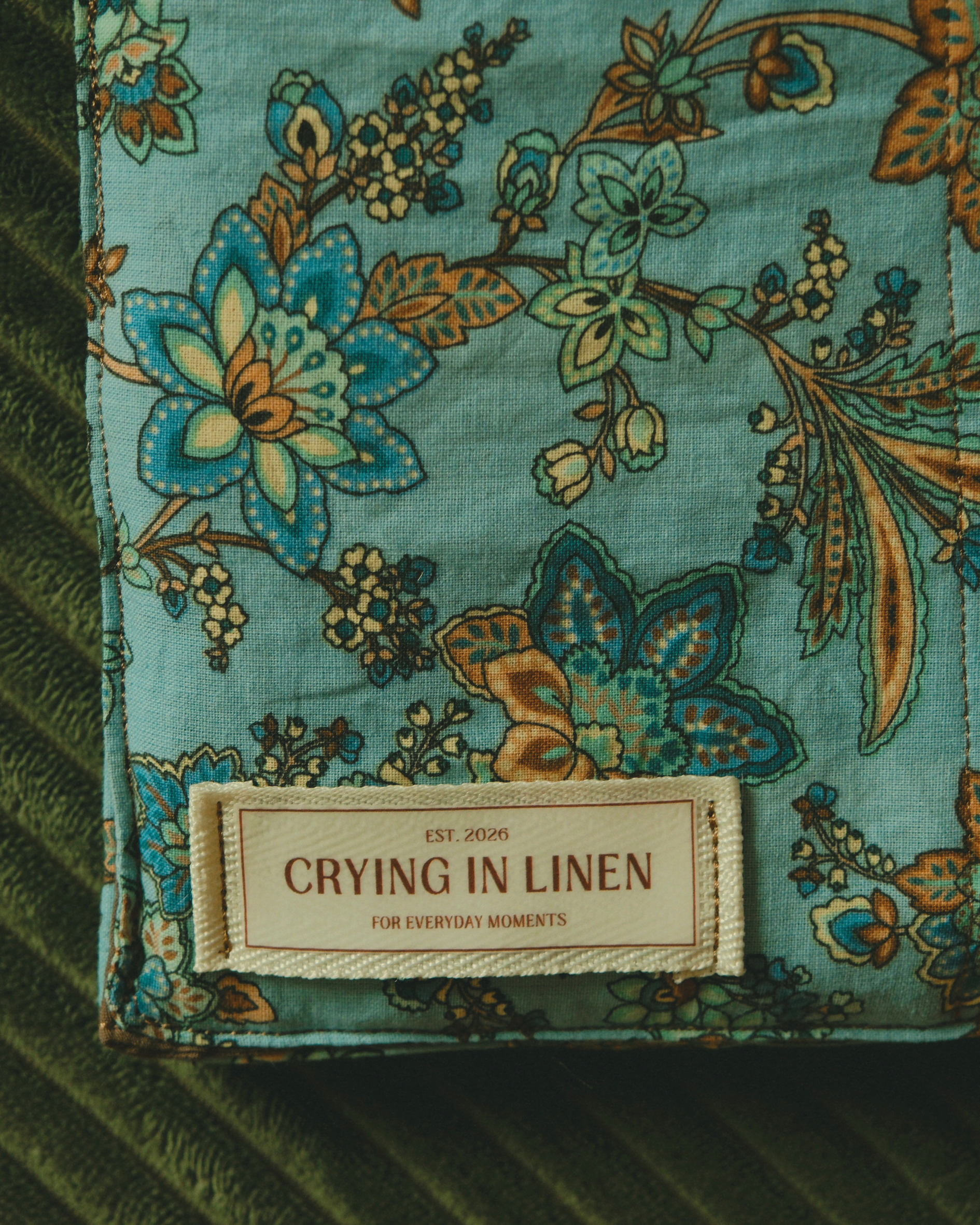 The Reading Room Sleeve: The Veranda Suite