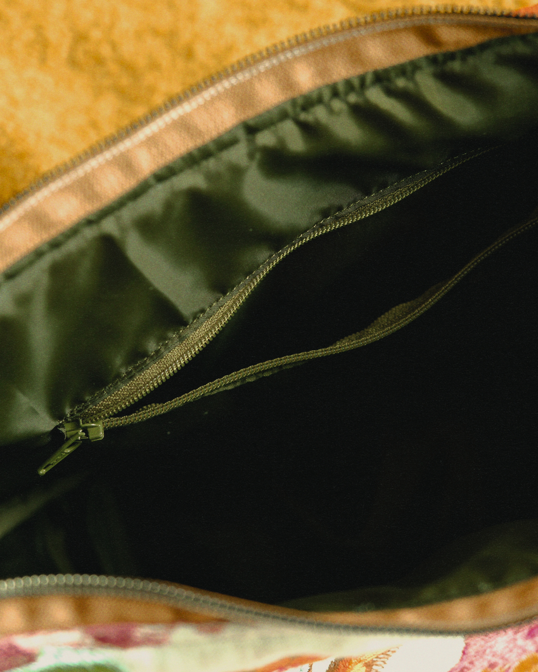 Nomad Atelier Crescent | Crossbody Bag