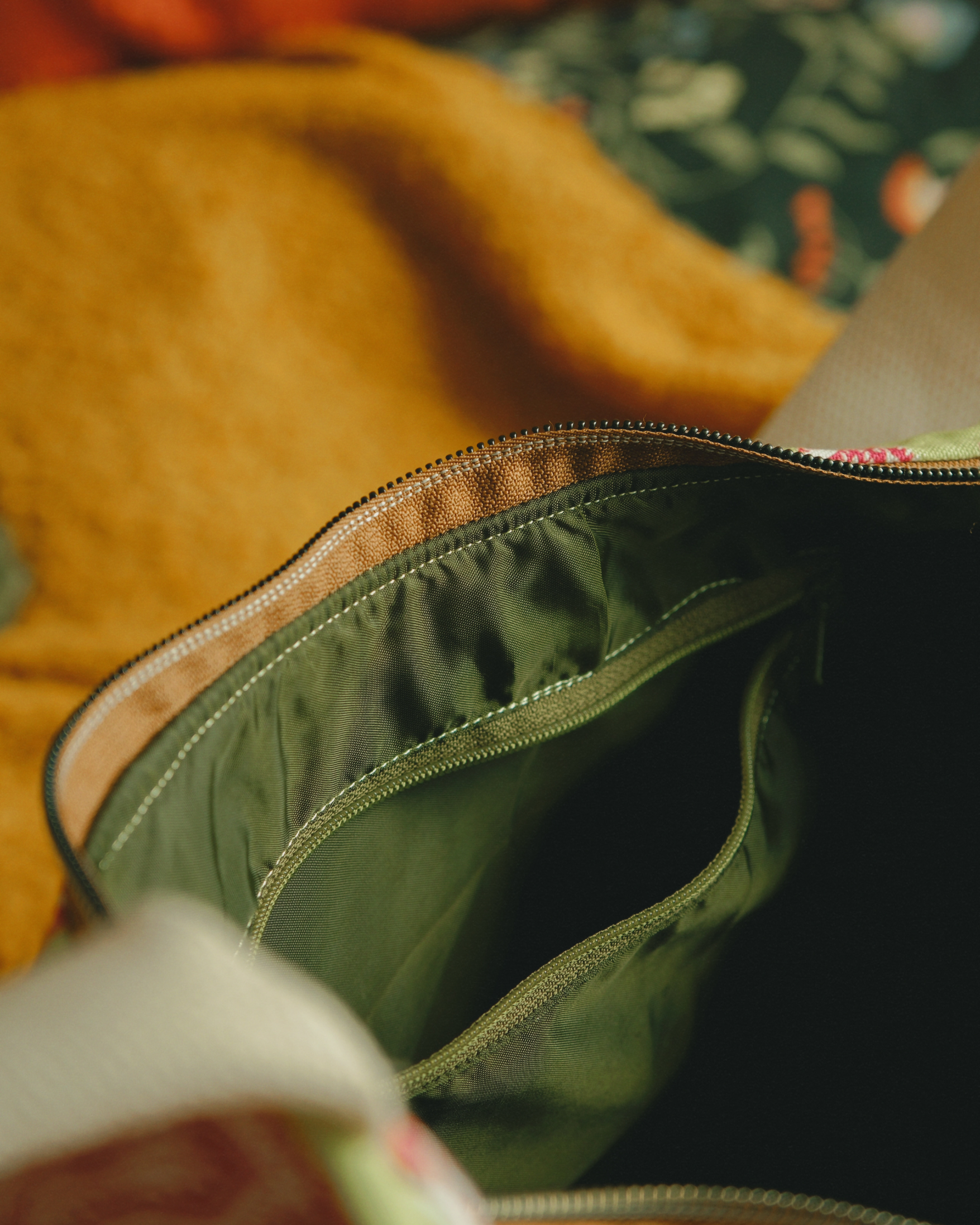 Greenhouse Pop | Crossbody Bag