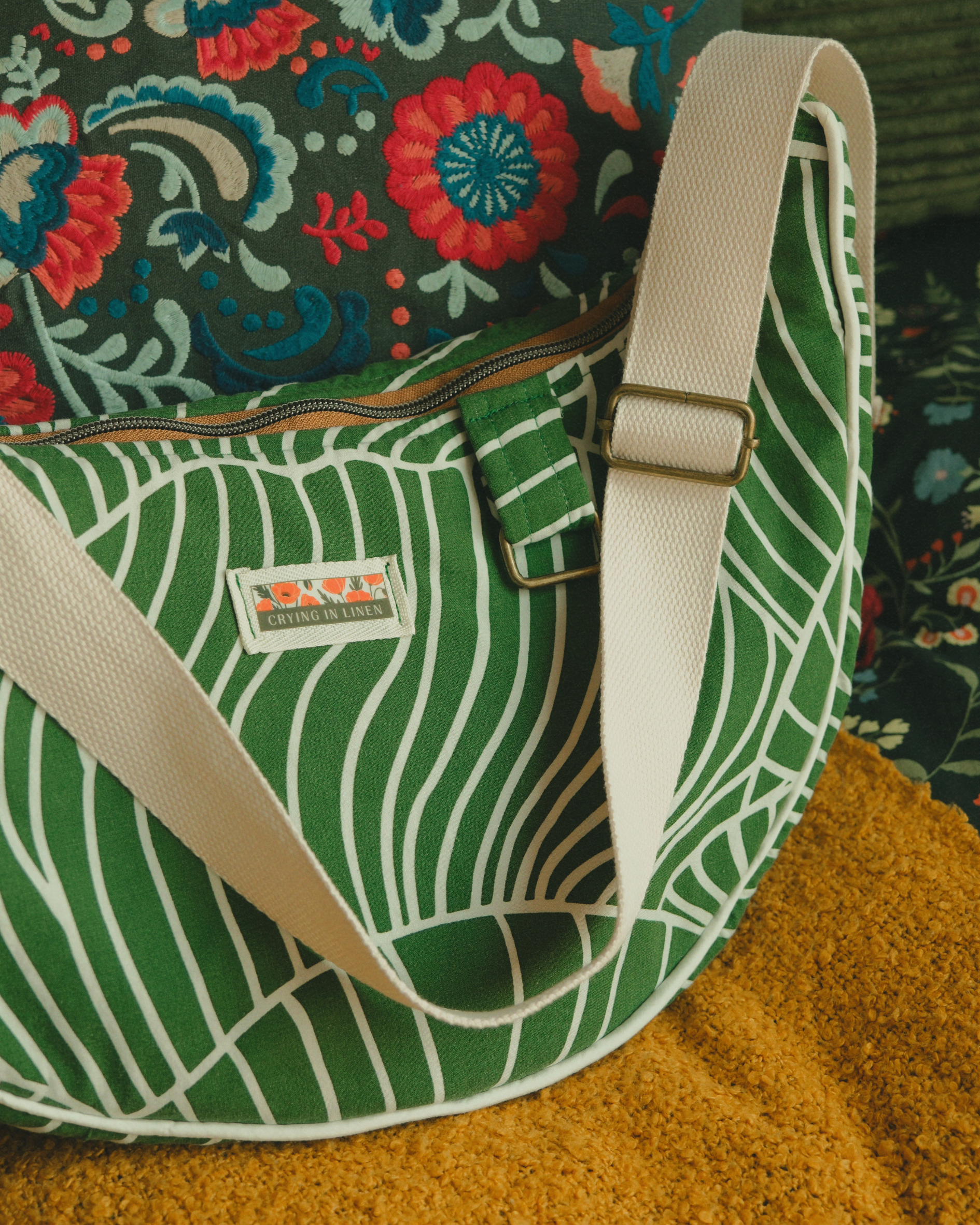 Palm Pavilion Crescent | Crossbody Bag