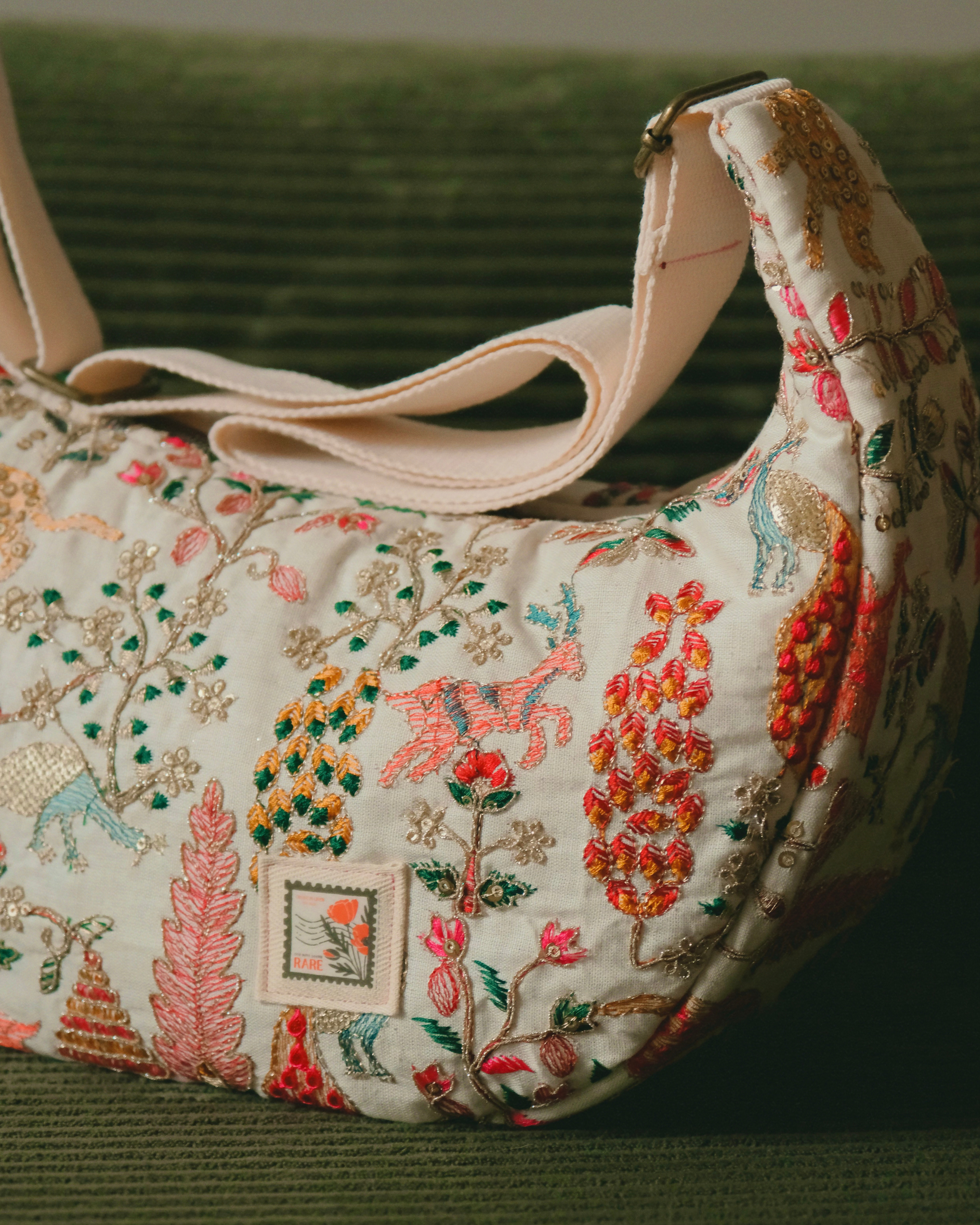 The Daydream Crescent | Crossbody Bag