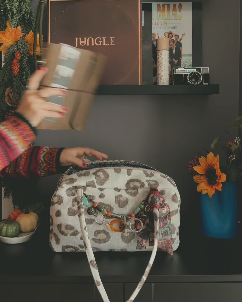 The Gallery Heist | Large Bowler Bag